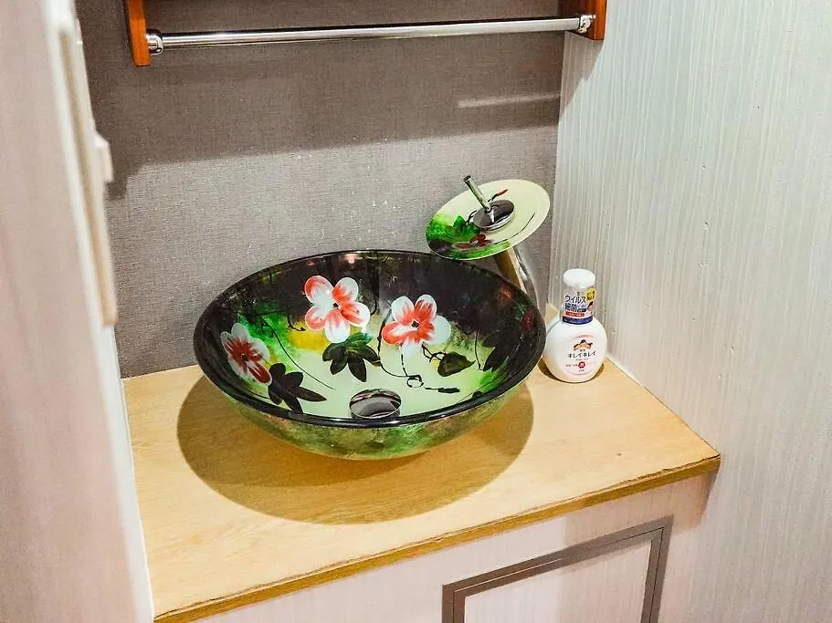 鯉 Apartment Osaka Japan